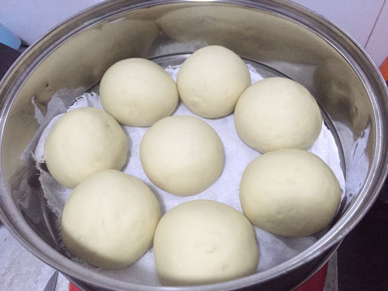 蒸馒头怎么才能蓬松暄软,蒸馒头蓬松暄软的诀窍