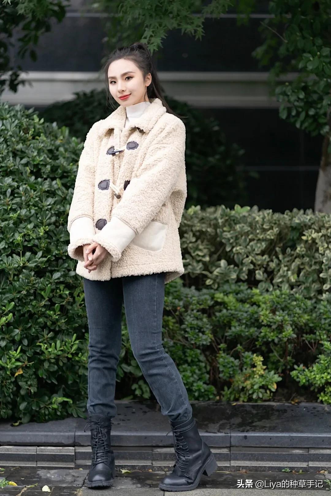 奶茶色穿上老气吗,奶茶色特别适合夏天穿搭