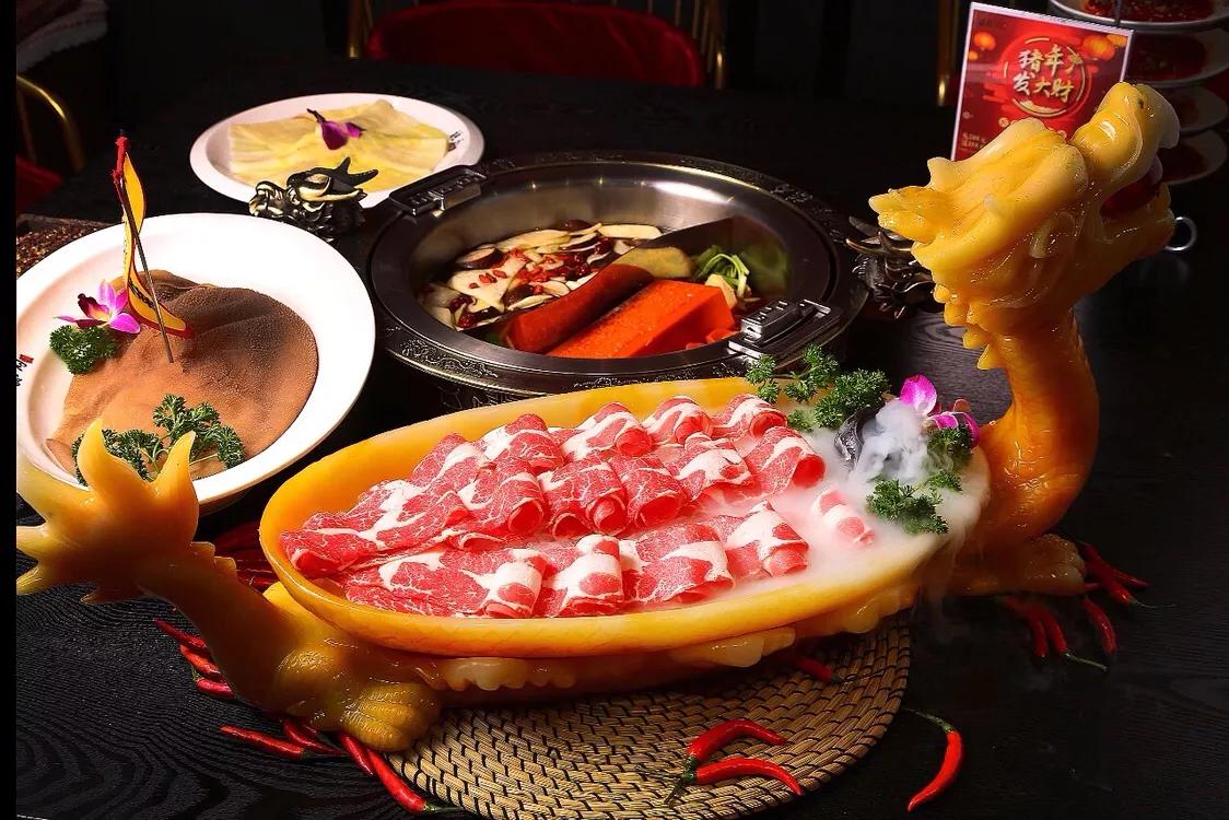 春节去哪里旅游好吃的多一点,好嗨哟吃喝玩乐