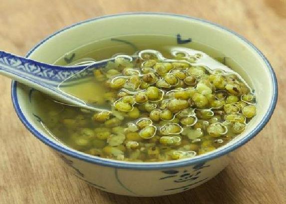 绿豆凉粉怎么做才能不发硬,快速煮绿豆软烂小妙招