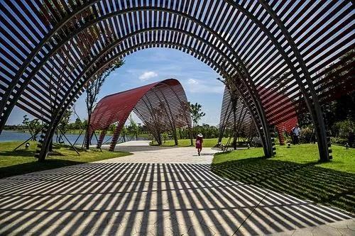 万达广场配套，8000块叠墅卖飞起！湘江边，4号线正地铁