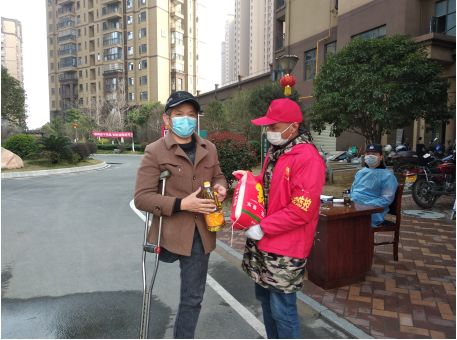 社会工作者联动抗疫活动,社工服务社参与抗疫