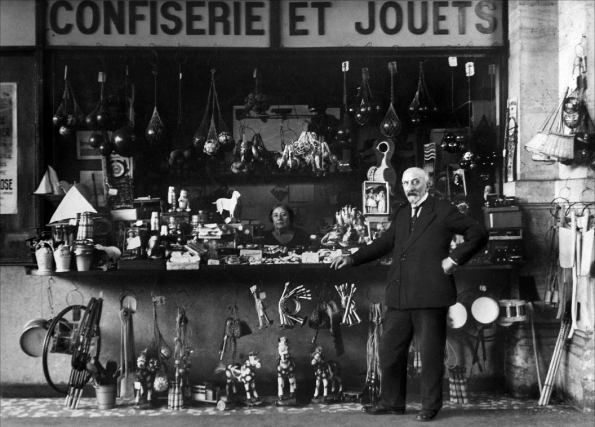 蒙太奇的经历,蒙太奇真实记忆