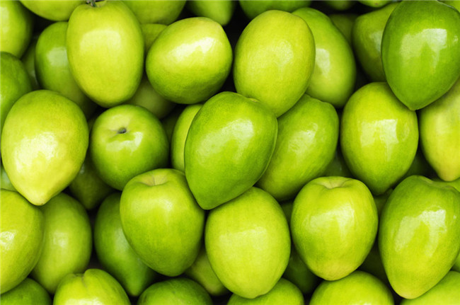 管住嘴的三种水果,这四种水果常见最好不要叫孩子吃