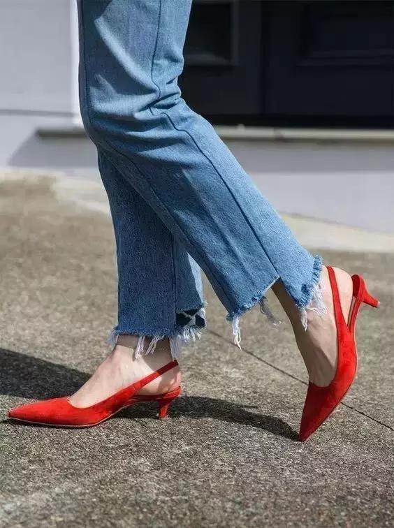 裤腰小怎么办30年老裁缝教你一招,牛仔裤腰大了怎么剪一刀改小