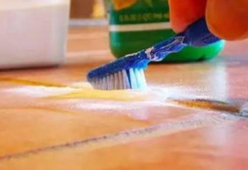 下水道堵塞头发怎么办教你一招,下水道头发堵塞最快的疏通方法