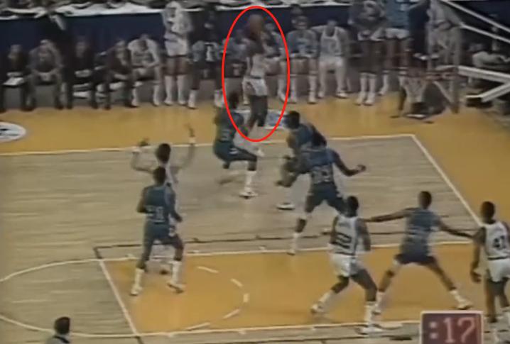 乔丹两个三连冠有多难,乔丹第一个三连冠是怎么打球的