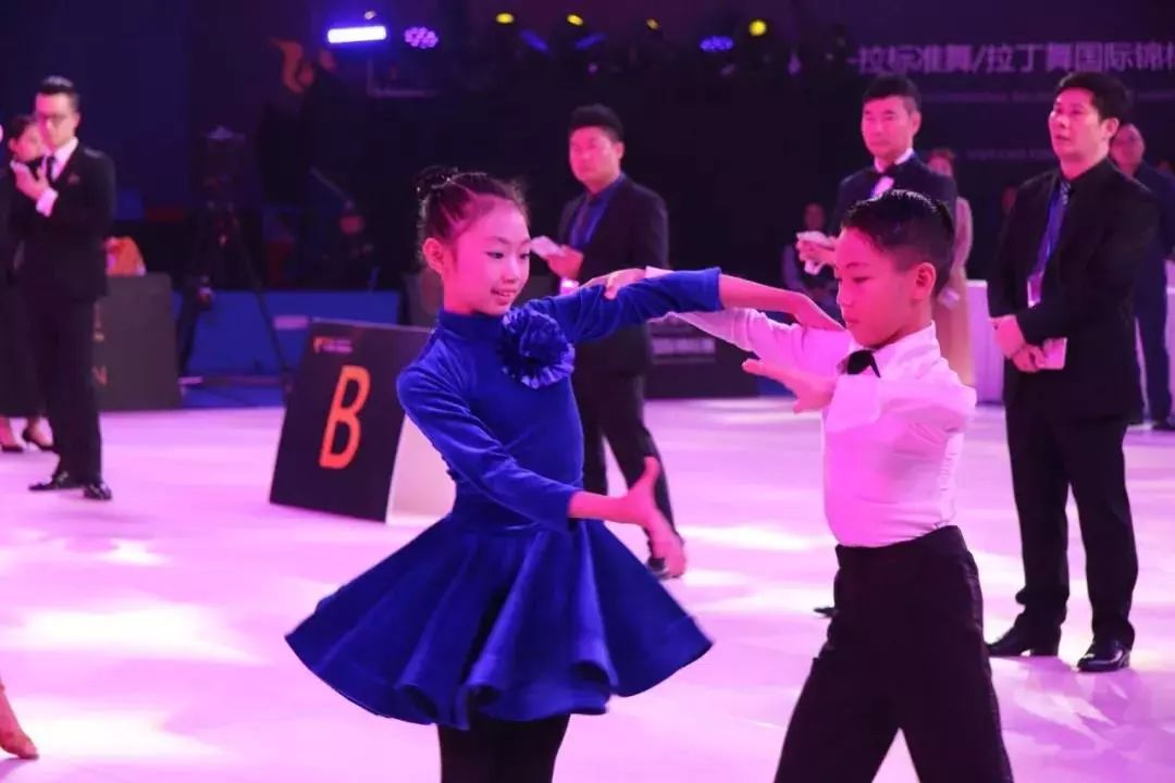 台山碧桂园学校上网课,台山碧桂园学校研学