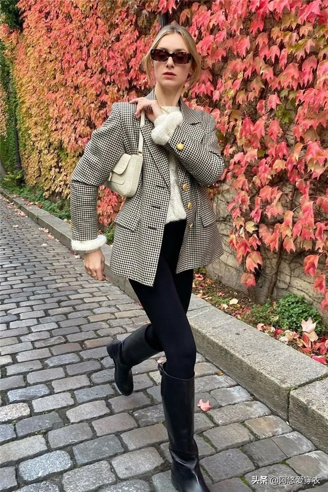 羽绒裤显瘦不臃肿时尚,冬天穿什么保暖裤显瘦