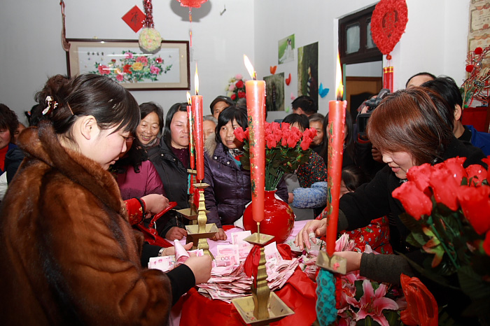 二婚婚礼注意事项和禁忌,婚礼现场拜父母有哪些禁忌