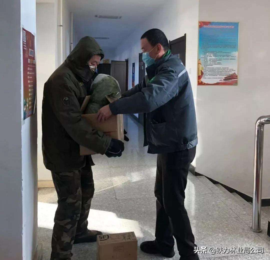 建设林场分公司“五法”管住人,“五锁”看好门,筑牢疫情防控堡垒