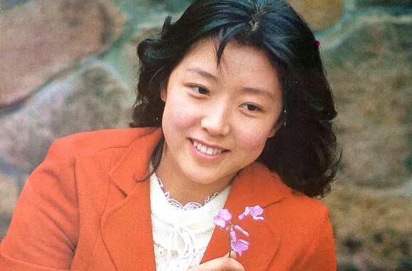 她因拍戏堕胎3次无法生育,因为不孕被丈夫抛弃