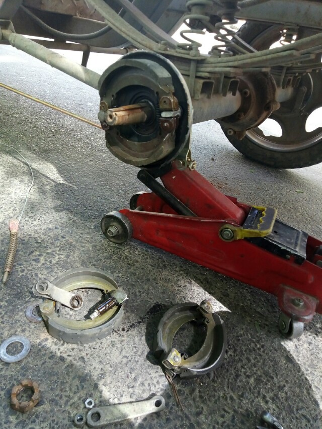 电三轮更换维修刹车还是刹不住怎么｜办？处理不到位关键是啥