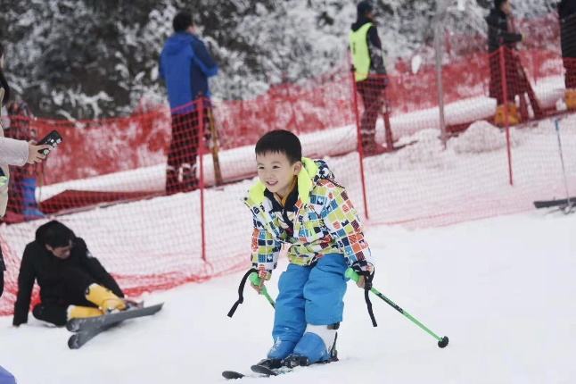 武汉到江浙沪五天自驾游攻略,武汉到五峰国际滑雪场攻略
