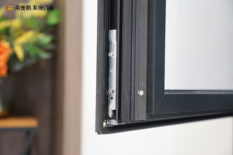 室内隔音门窗怎么选,隔音门窗选购的四个妙招