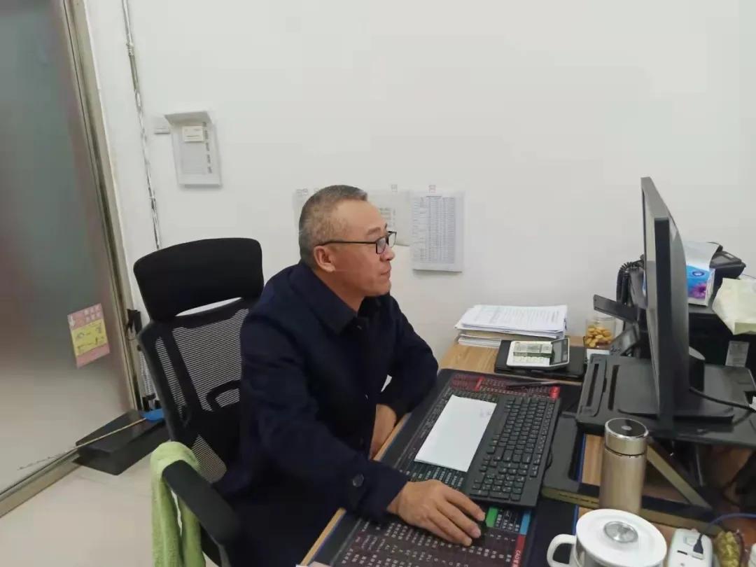 爱国电影我和我的父辈,我和我的父辈完整版经典电影