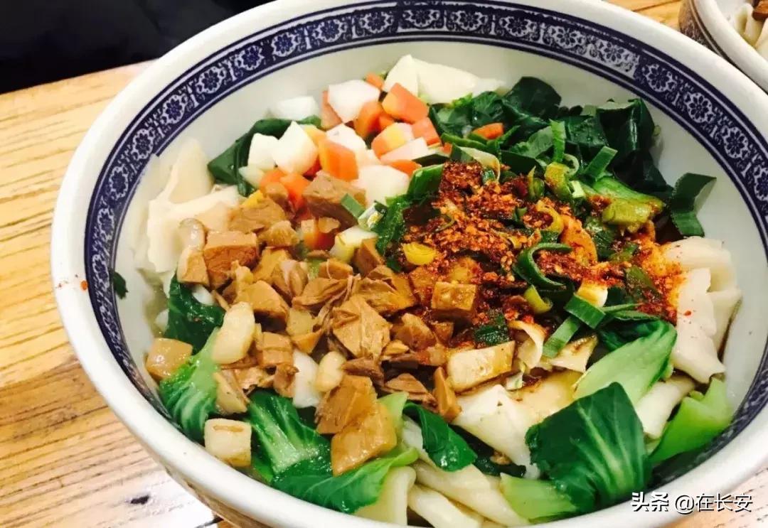 西安必吃的几种小吃别错过哦,西安特色美食小吃爆肚