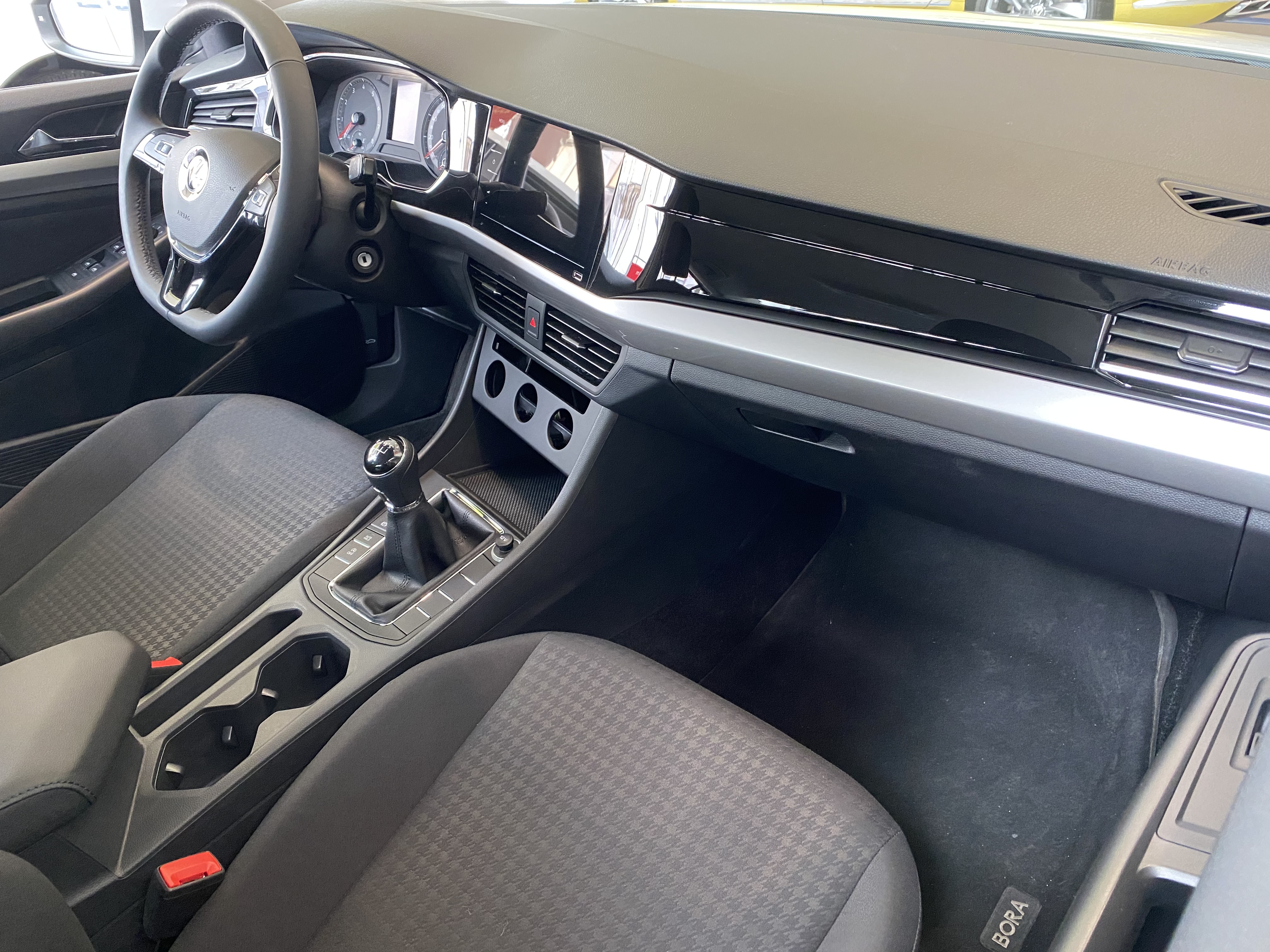 2021款大众宝来1.5手动挡提车记,2020宝来1.5提车回家