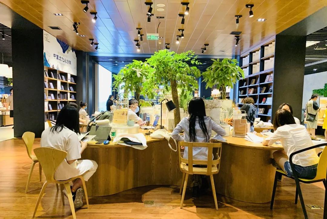 用阅读触摸成都|在成都不能错过的10家书店(下)