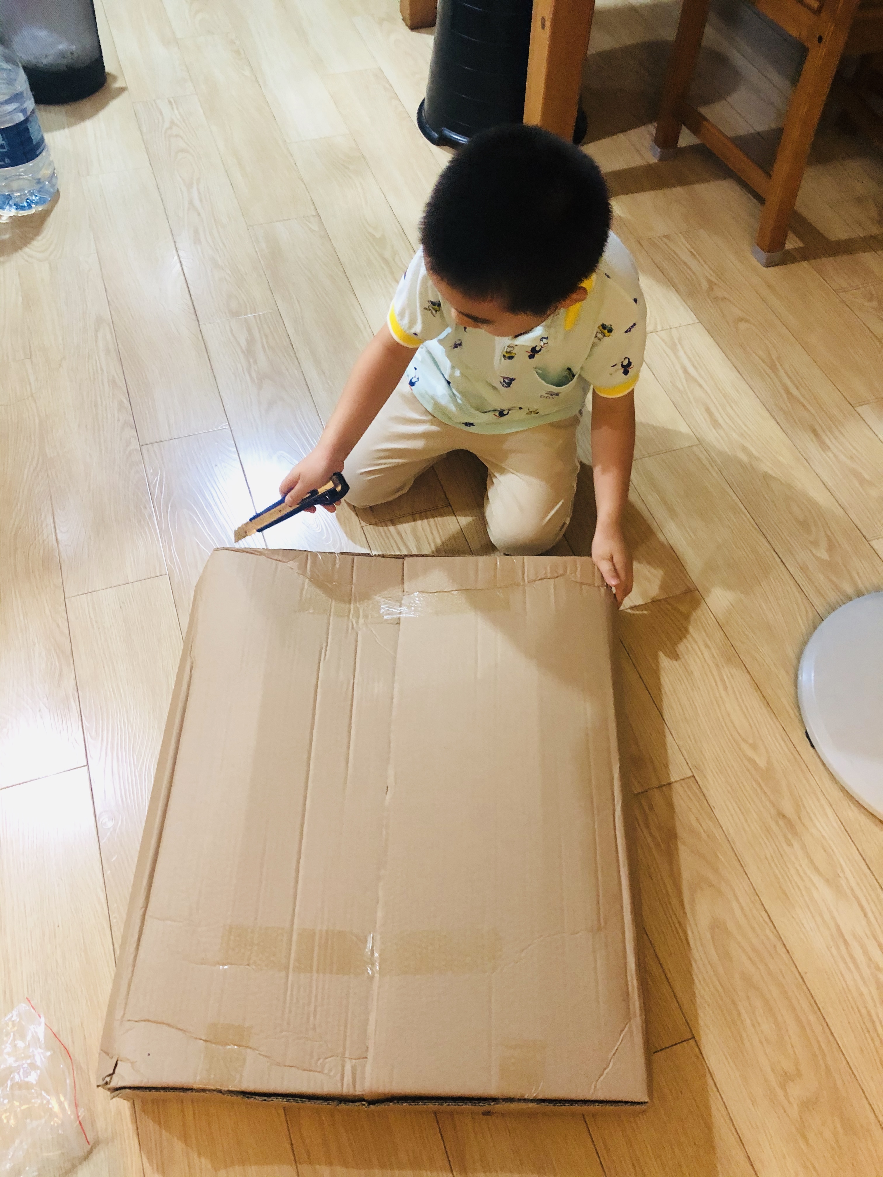 儿童桌椅选购注意事项,有必要买儿童桌椅吗