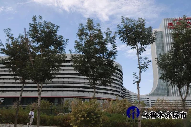 一奇聊房：领地·蘭台府！万元左右的改善型住房，优势在哪里？