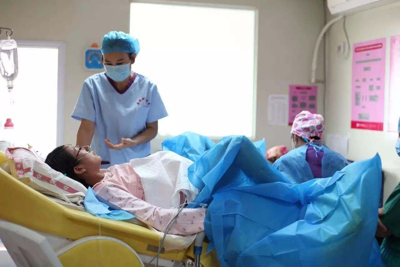 分娩后遇到男生一阳指,分娩时遇到医生是什么体验