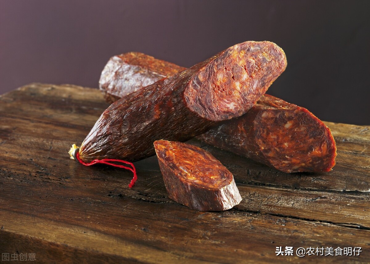 教你如何自制熏香肠,生香肠的制作方法和配方