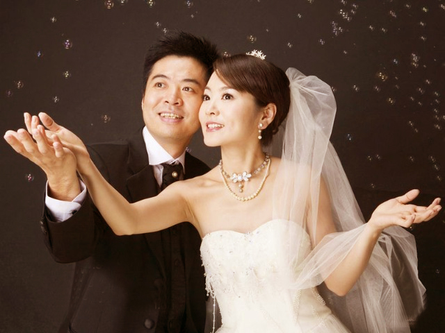 段暄是央视正式员工么,央视体育主持人段暄照片