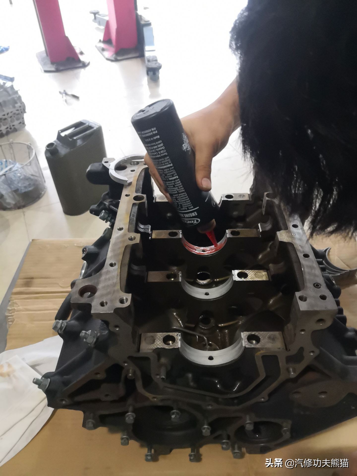 2003年老奥迪a6,2012年奥迪a6经典