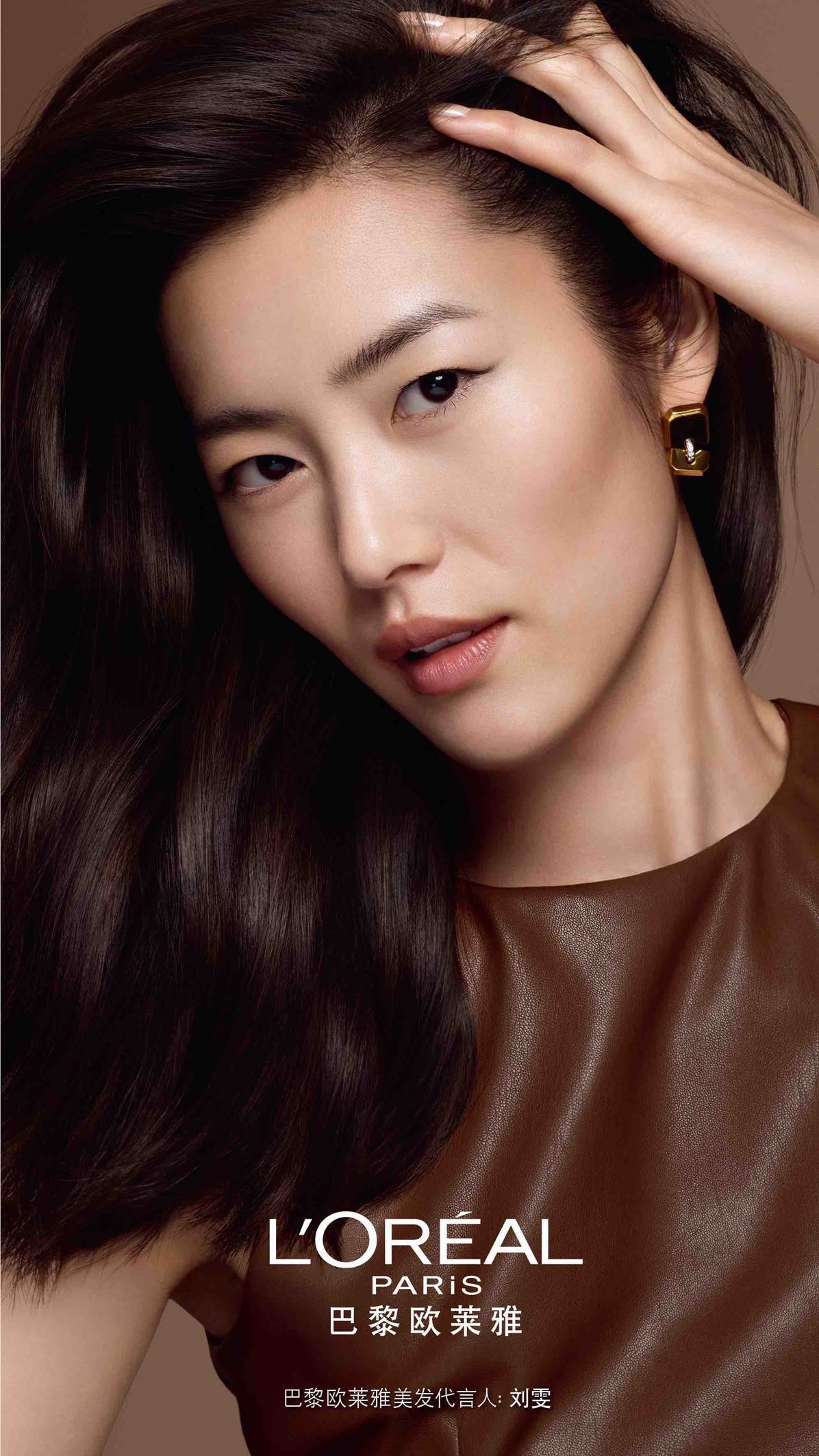 刘雯是巴黎世家的代言人吗,刘雯2018秋冬巴黎