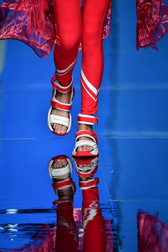 2020ss时装周星际时尚之夜,2019ss上海时装周万圣节