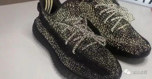 yeezy350冰蓝满天星鞋标真假,yeezy350boostv2黑侧满天星
