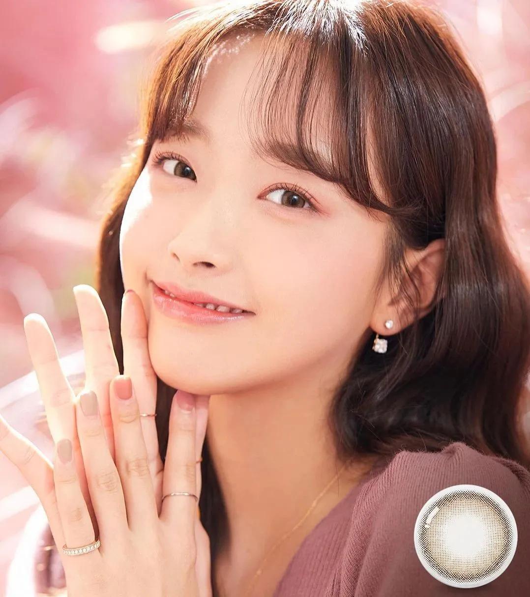 杨超越朦胧感,杨超越小鹿眼