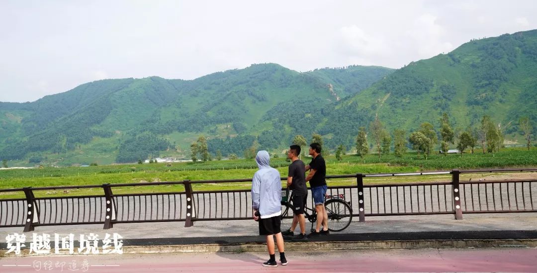 长白山是不是又叫白山了,长白山和白山是一个地方吗