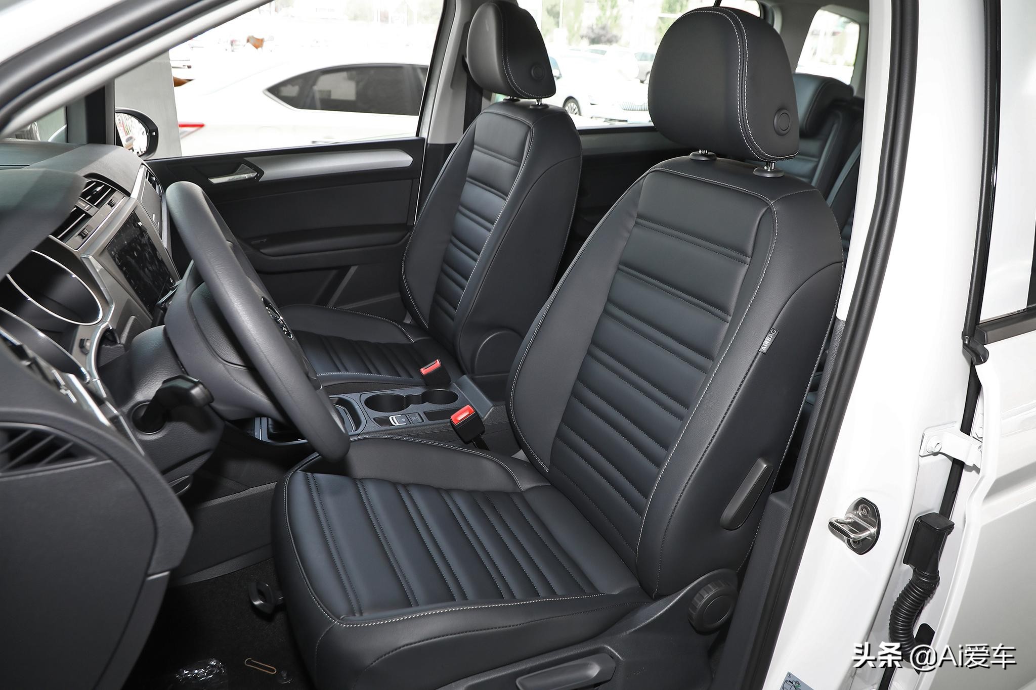 大众途安七座豪华高配,大众途安车型介绍六座款