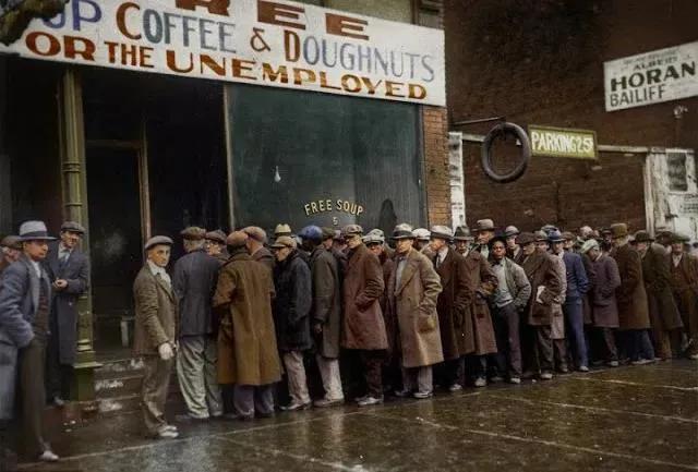 10年来工资没变化,每年印那么多钱工资为何不涨