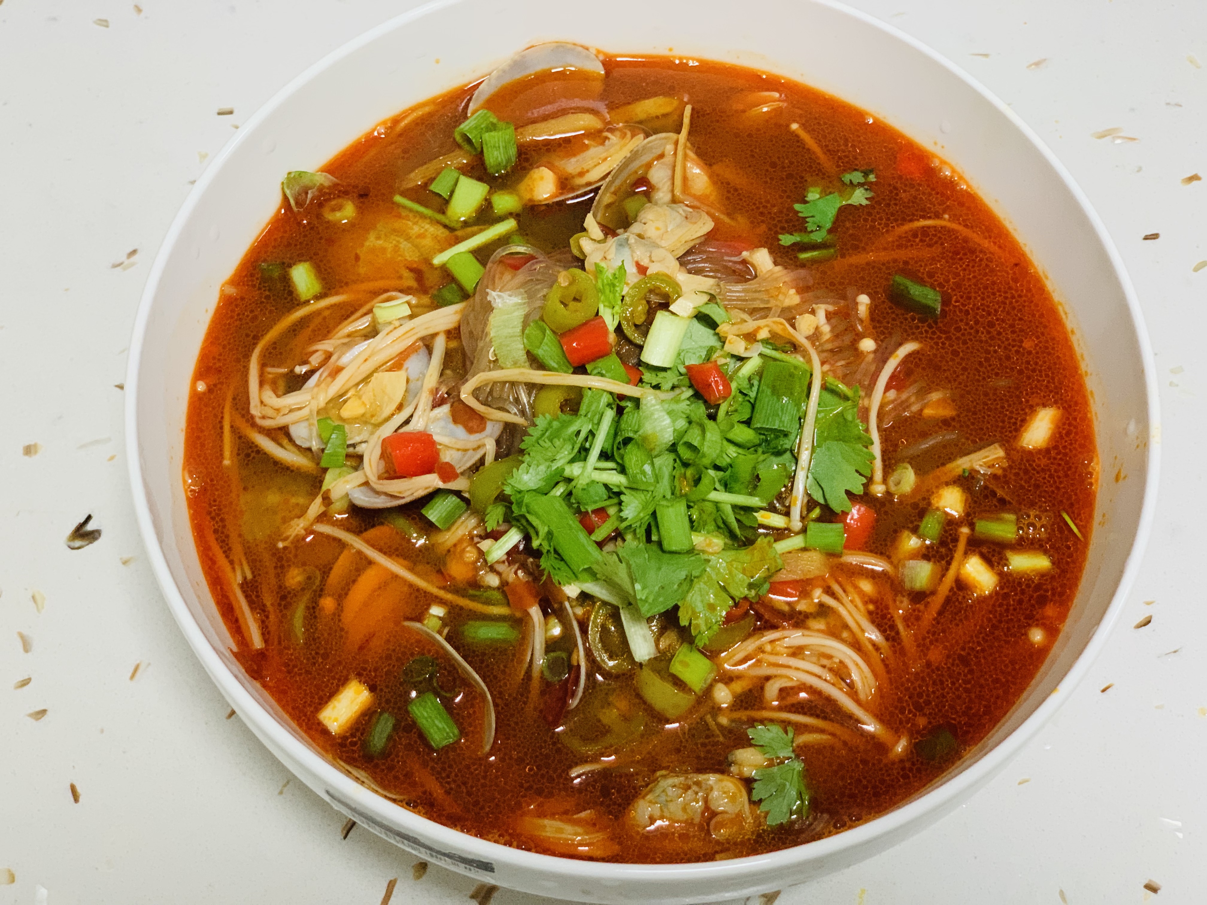 锡纸花甲粉汤怎么做好吃,锡纸花甲粉丝汤底的正宗做法