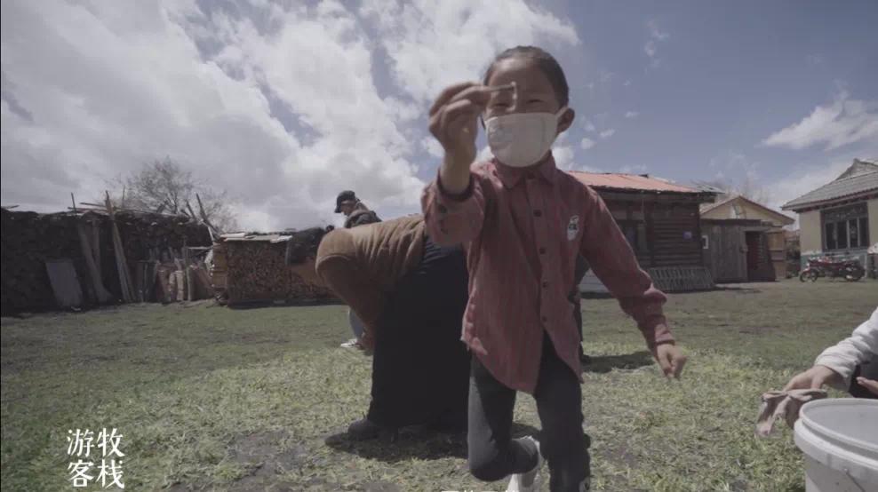 最适合改装的越野房车,三个90后开民宿