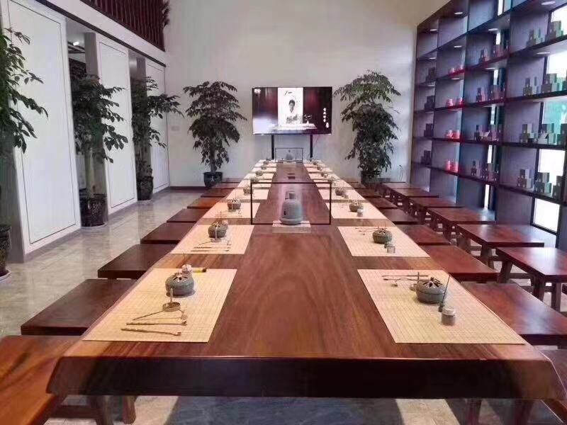 实木大板桌开裂用什么胶,实木大板开裂是怎么回事