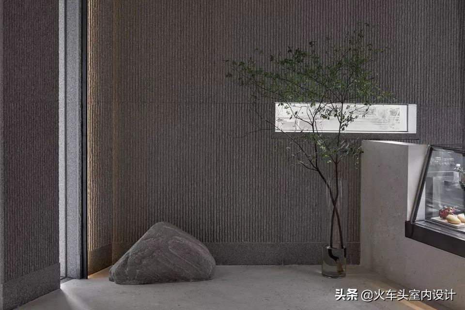 土、砖、石、木、竹、铝,这家茶饮店“设计公司”的身份要暴露啦