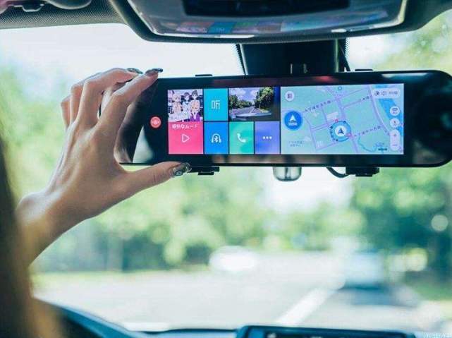 行车记录仪扣12分是怎么回事,汽车安装行车记录仪被扣12分