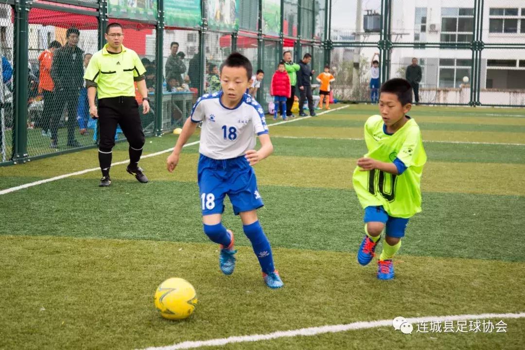 冠豸山旗舰足球俱乐部,冠豸山足球队