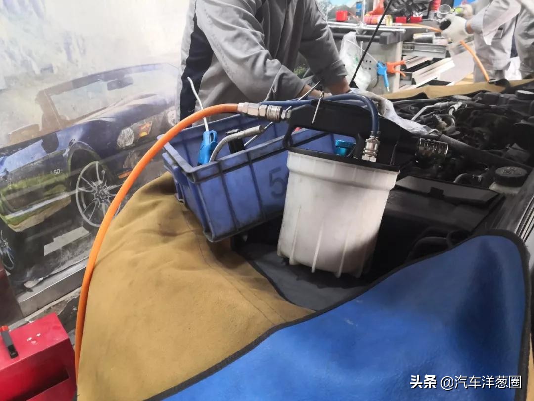 汽车保养只会换机油,汽车保养换机油的方法和步骤