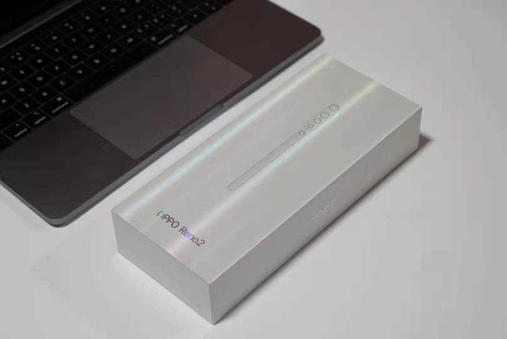 opporeno2还值得购买么,opporeno2深度测评