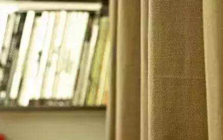 窗帘多年没洗很脏用什么方法,窗帘怎么洗小诀窍