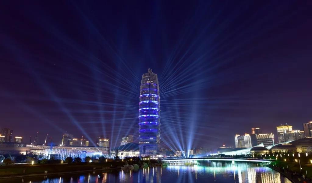 郑州的“潮”，被一个老牌房企，演绎的淋漓尽致