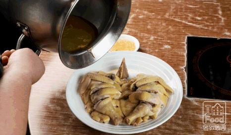 澳门探店|明星到澳门都要去“膜拜”的鬼马菜系，记得来打卡！