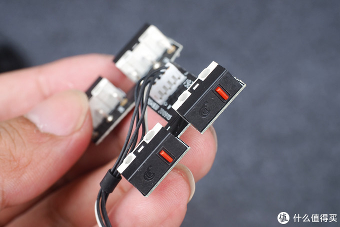 雷蛇鼠标蝰蛇标准版评测,雷蛇鼠标毒蝰测评