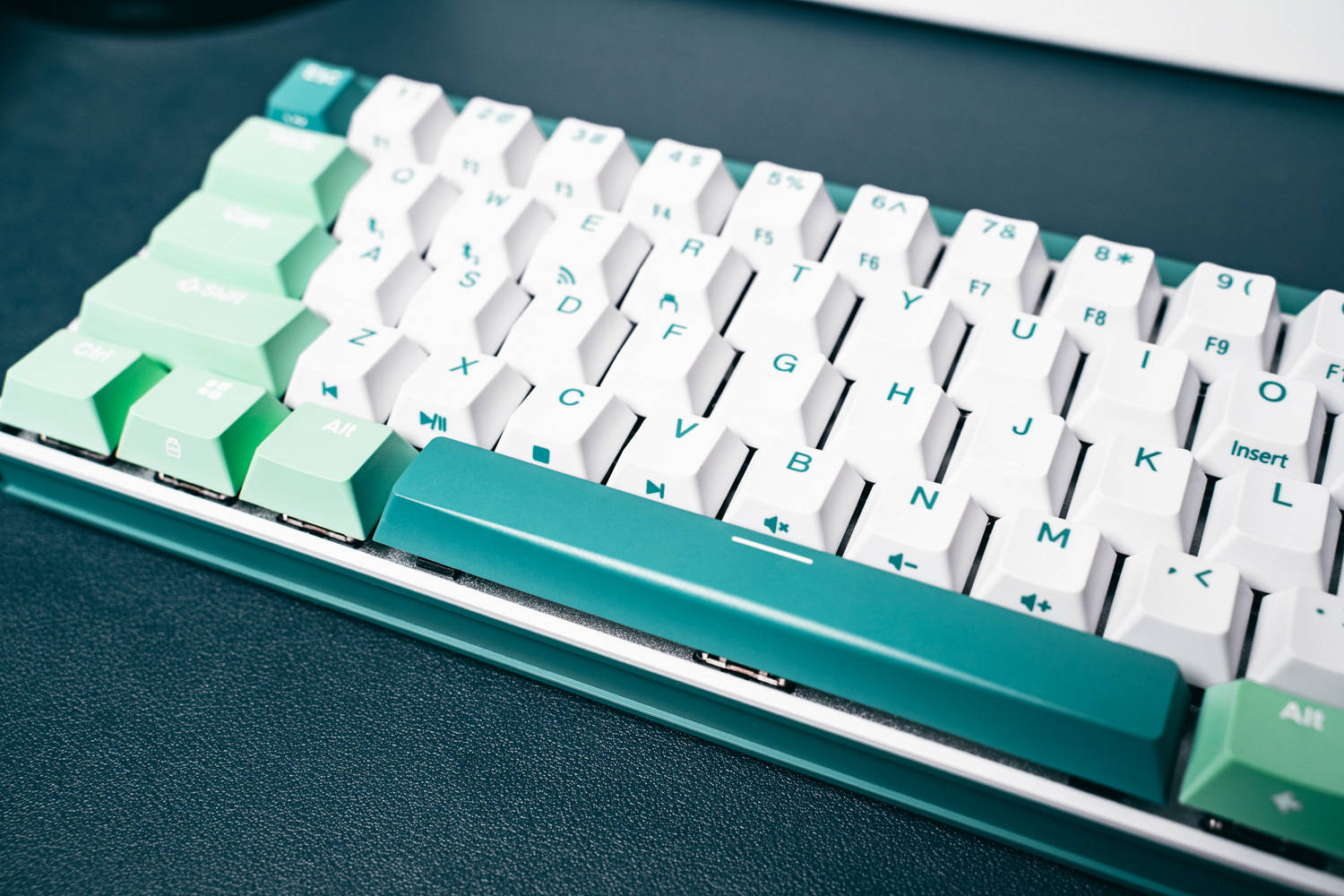 杜伽k330键盘限定,杜伽k310无光版键盘测评