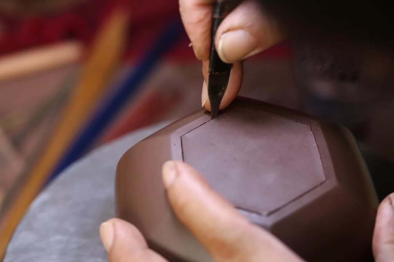 为什么六方壶比圆壶贵,小壶为什么比大壶贵